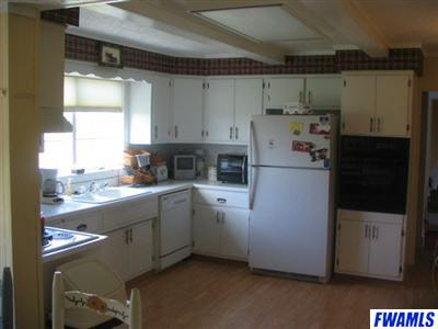 20832 Woodburn Road Woodburn, IN 46797 - Photo 8 of 10 Gallery Image 8