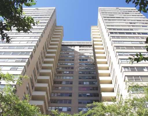 6301 North Sheridan Road, Unit 22P Chicago, IL 60660 - Photo 1 of 1