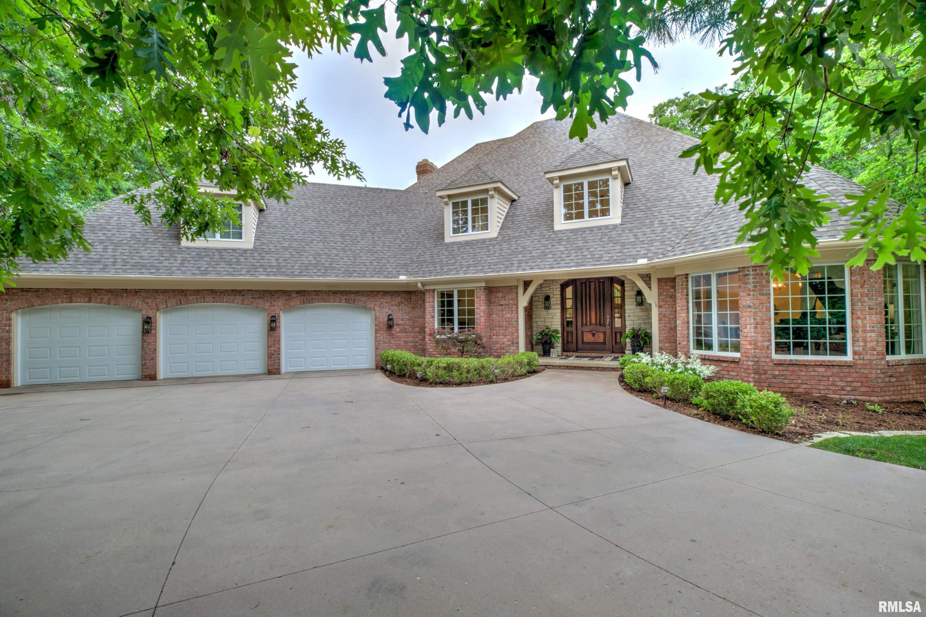 112 Greystone Court Dunlap, IL 61525 - Photo 2 of 82