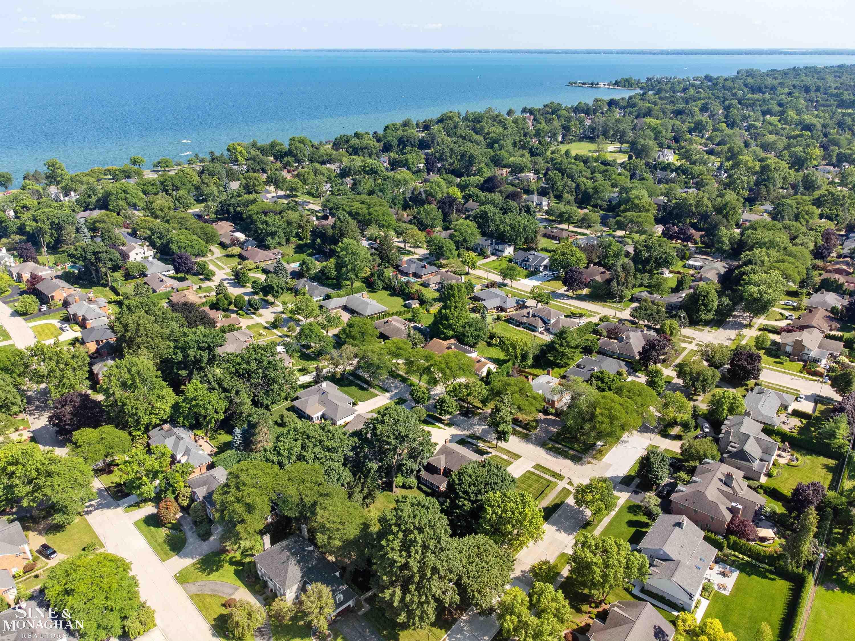 84 Clairview Road Grosse Pointe Shores, MI 48236 - Photo 46 of 68