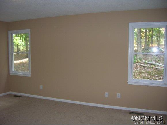 147 Franciscan Lane Rutherfordton, NC 28139 - Photo 8 of 20 Gallery Image 8