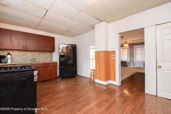 $130,000 | 2 Ferguson Place, Scranton, PA 18509