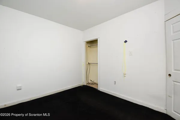 $130,000 | 2 Ferguson Place, Scranton, PA 18509