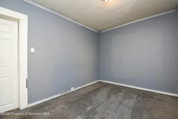 $130,000 | 2 Ferguson Place, Scranton, PA 18509