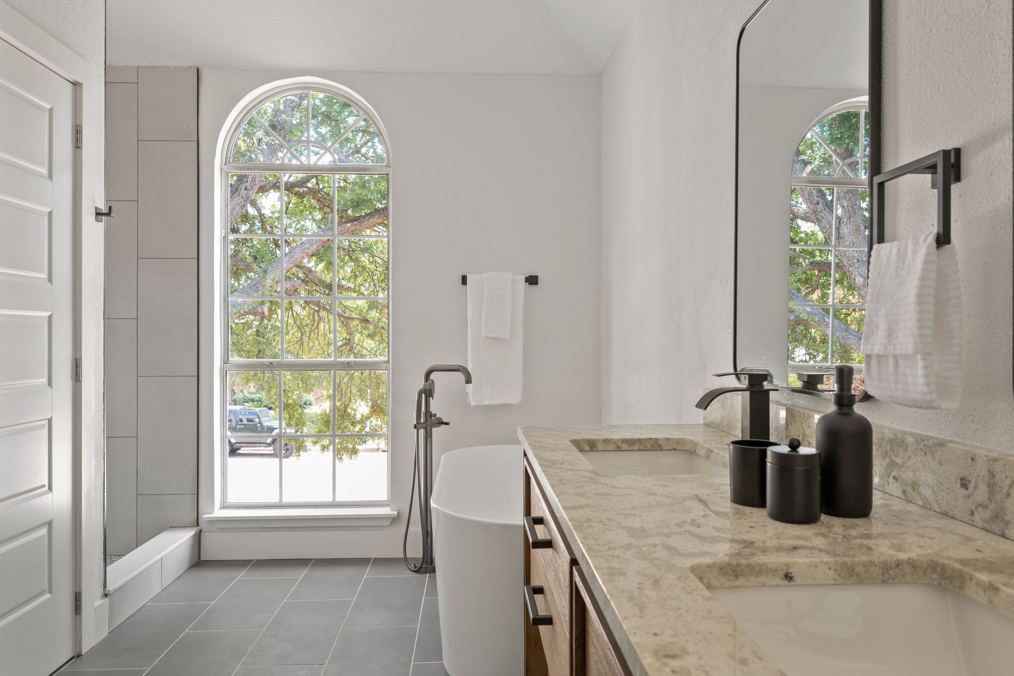11604 Loweswater Lane Austin, TX 78754 - Photo 21 of 34 a view of kitchen with furniture and window