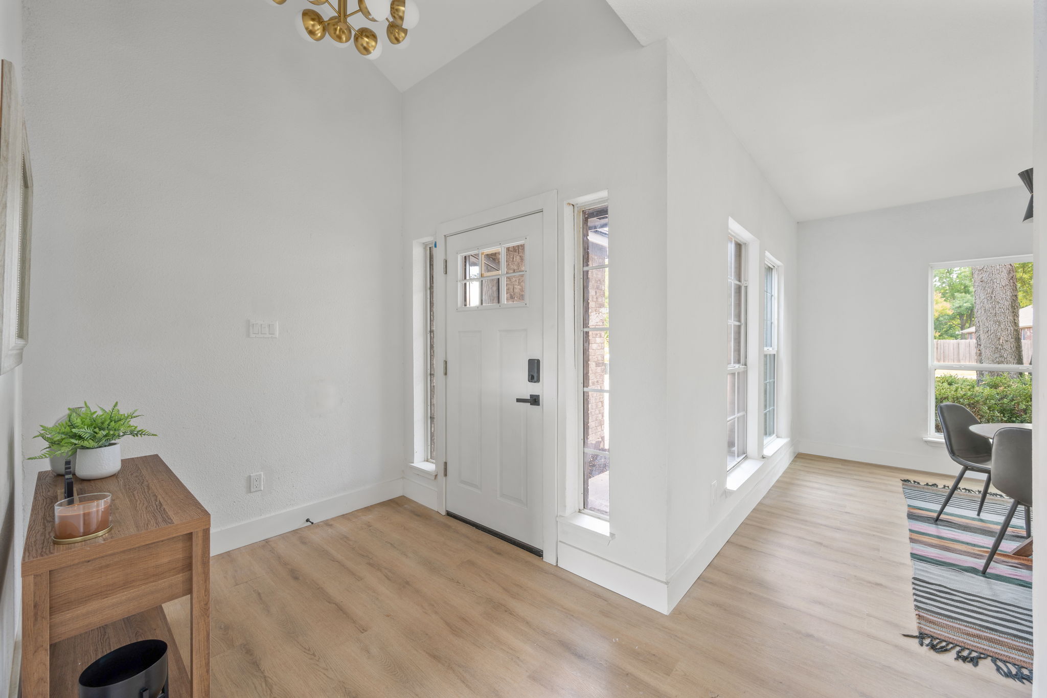 11604 Loweswater Lane Austin, TX 78754 - Photo 6 of 34 a view of livingroom with furniture and wooden floor