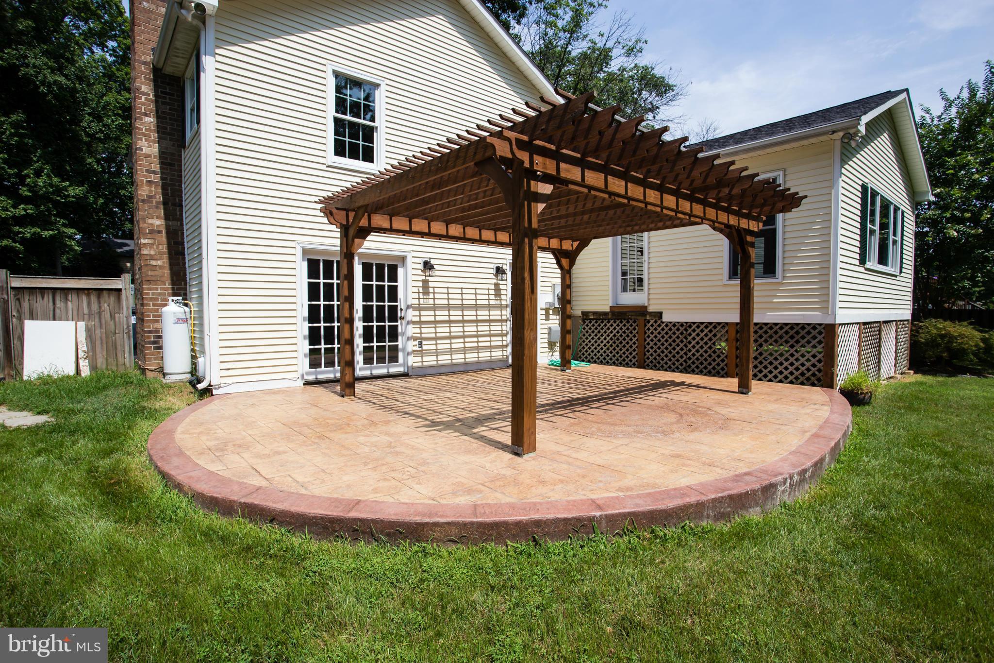 Stamped Concrete Patio & Pergola