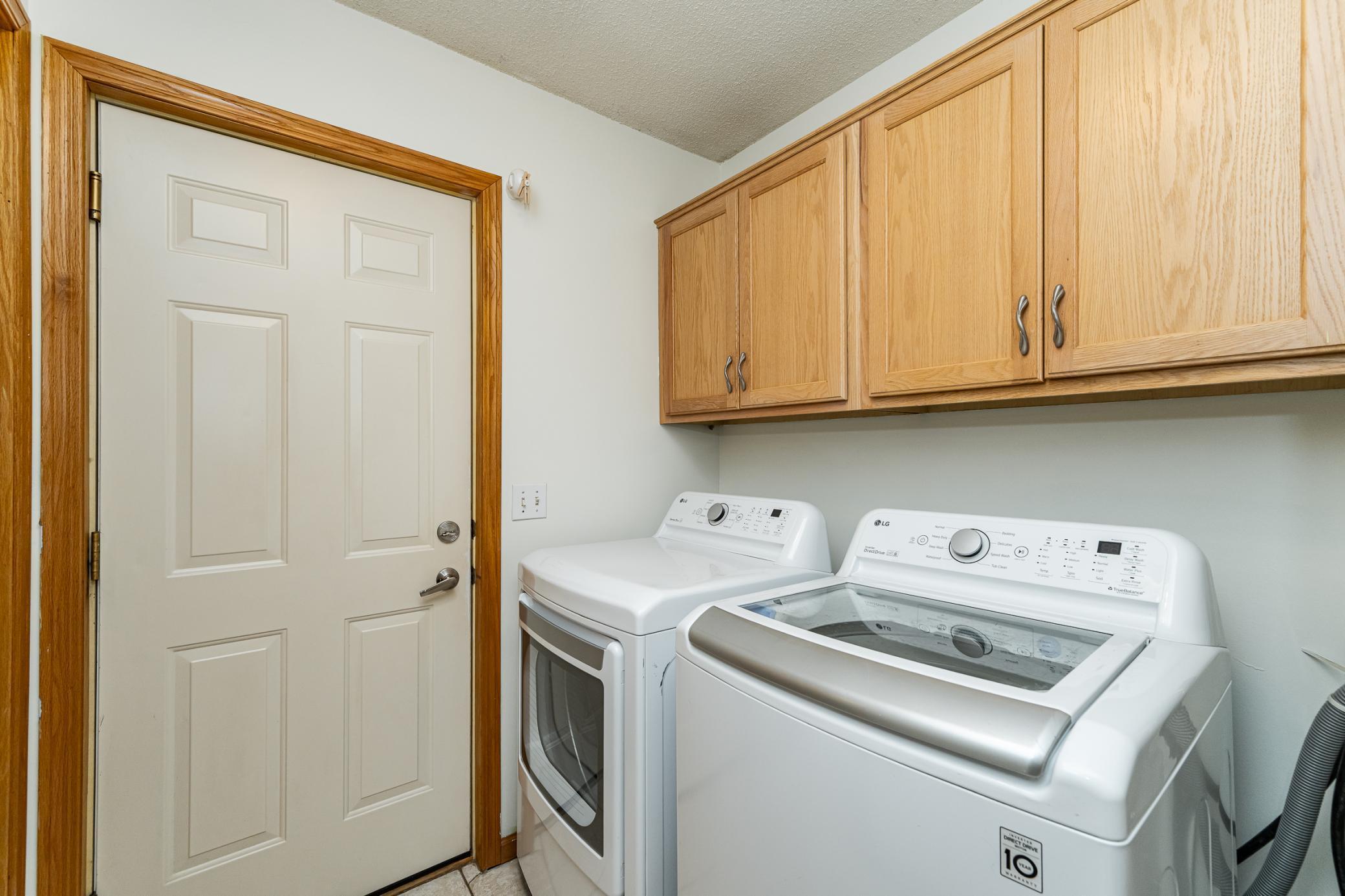 1930 Topaz Pointe Lane Southwest Rochester, MN 55902 - Photo 13 of 34