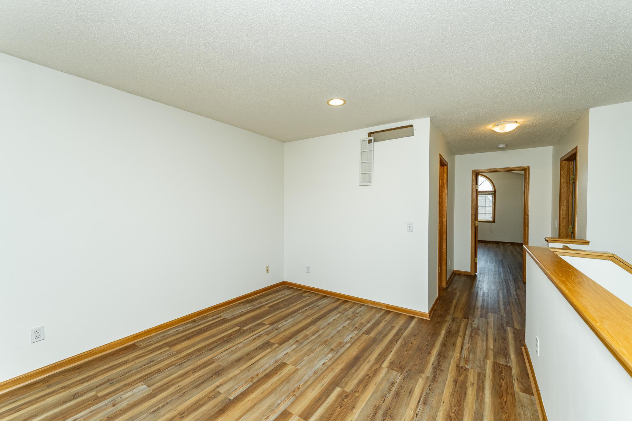 1930 Topaz Pointe Lane Southwest Rochester, MN 55902 - Photo 17 of 34