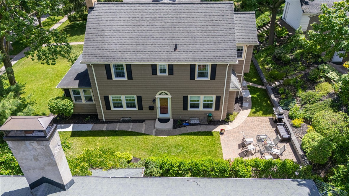 243 Rockingham Street Rochester, NY 14620 - Photo 3 of 50
