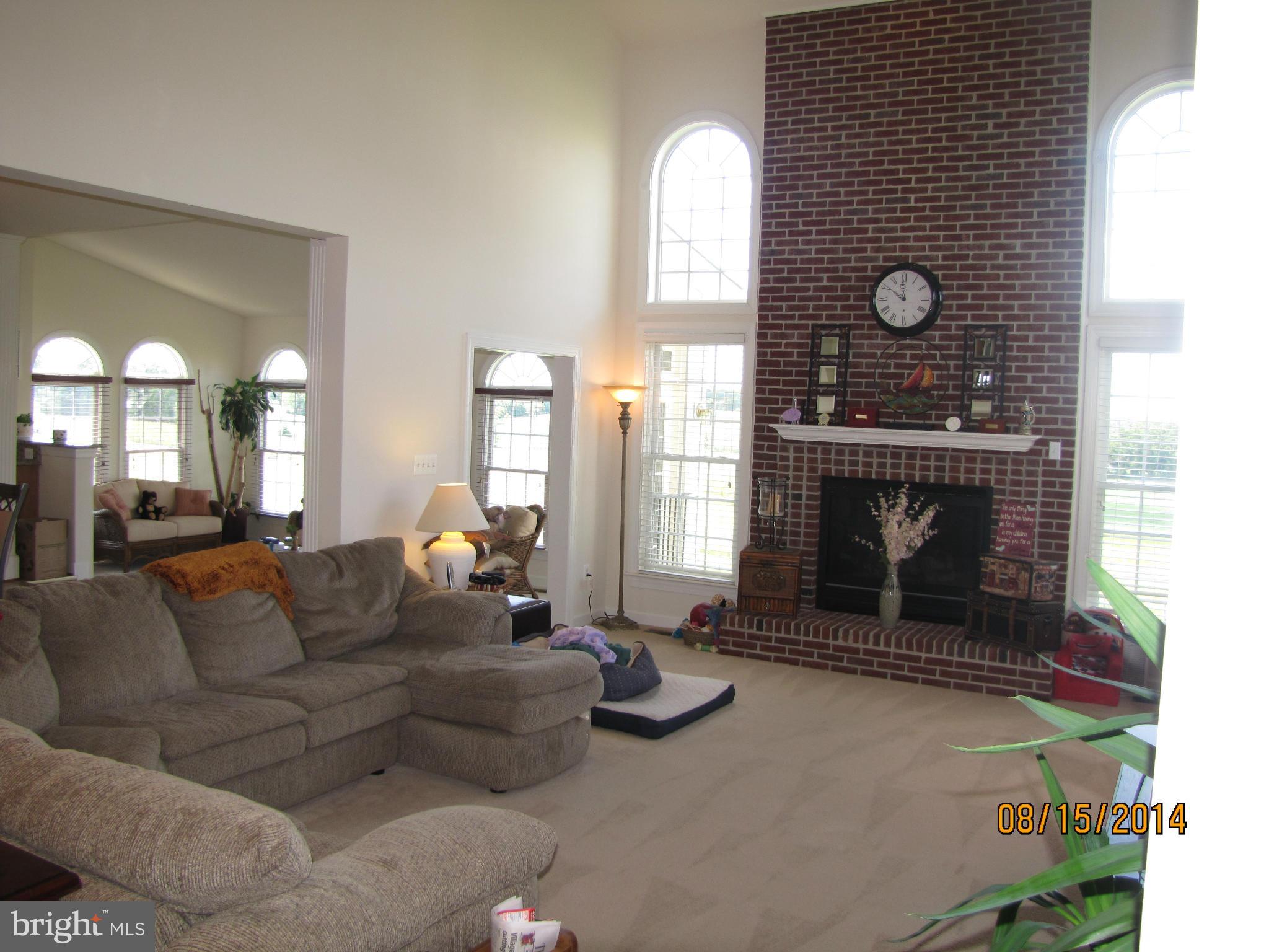 19542 Mill Point Road Boonsboro, MD 21713 - Photo 9 of 26 Family Room