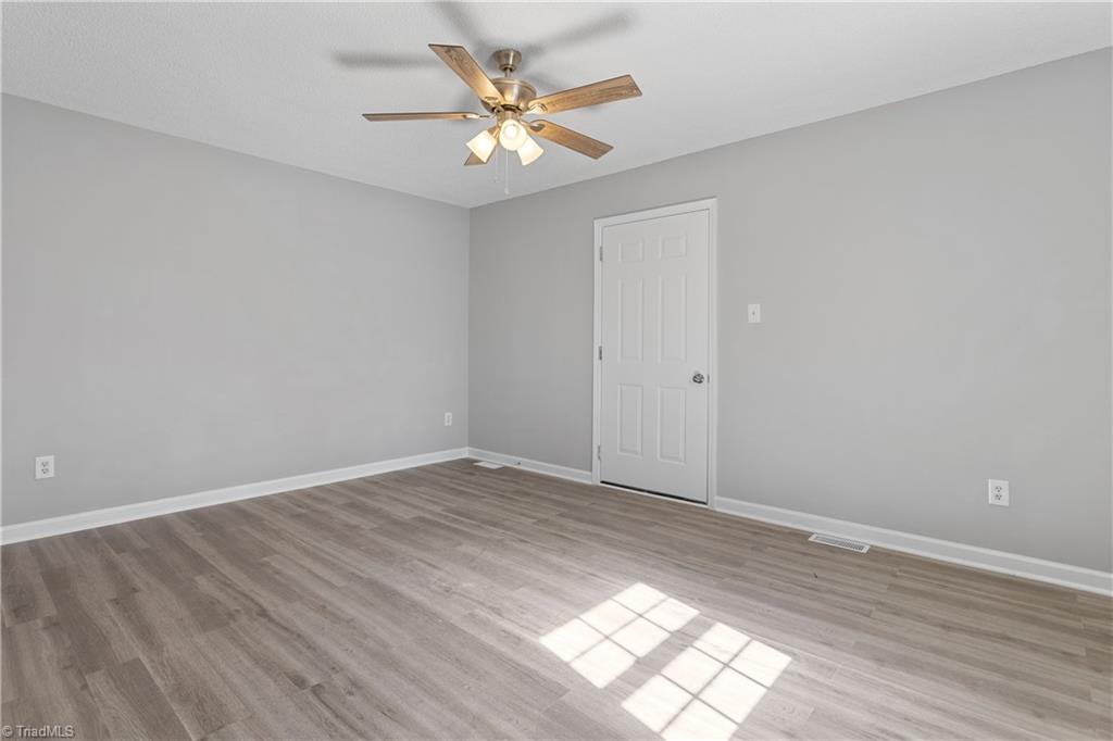 721 Paramount Street High Point, NC 27260 - Photo 13 of 29 Gallery Image 13