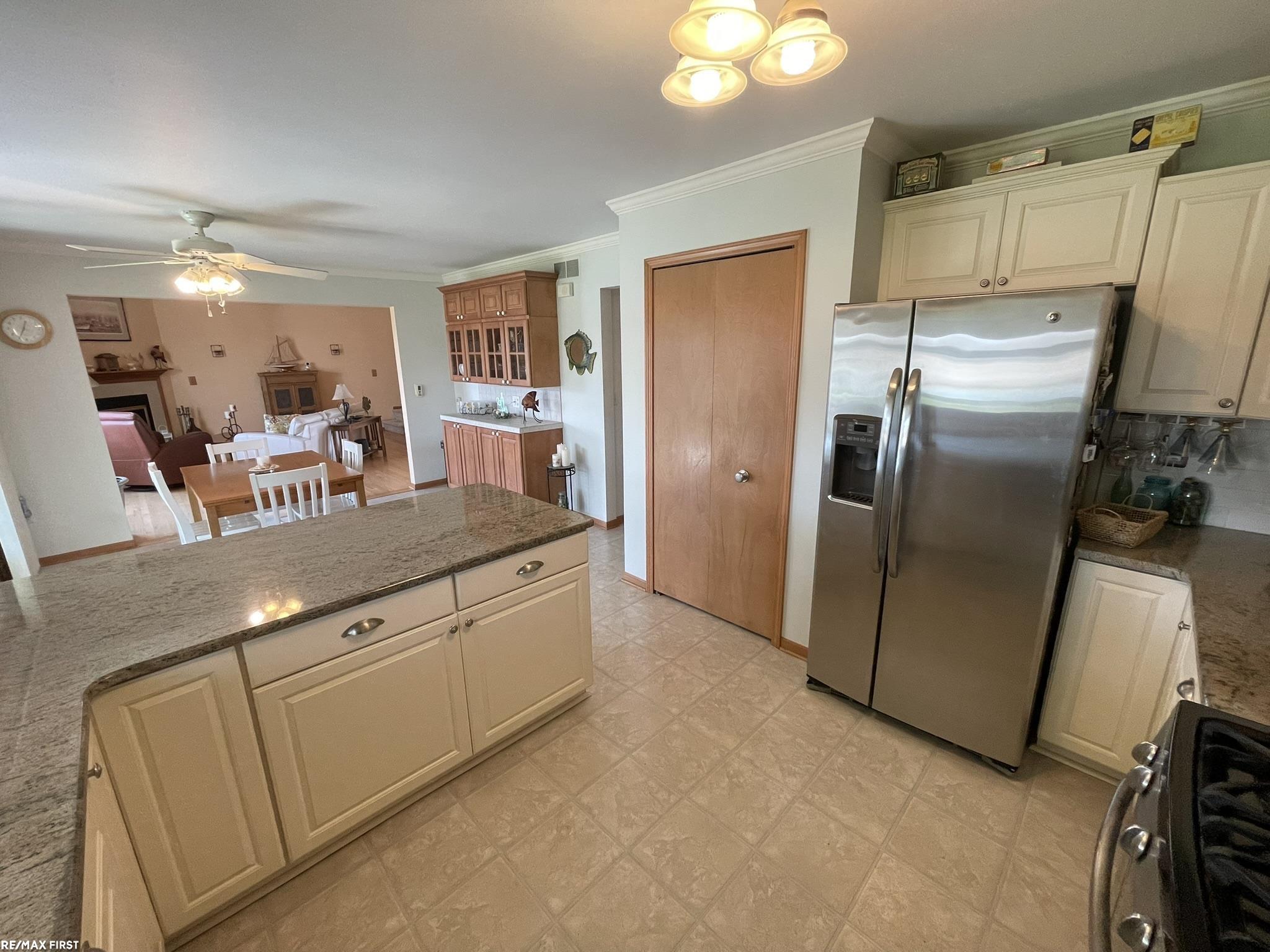32725 Sutton Road New Baltimore, MI 48047 - Photo 15 of 42 50172468-b1cd1084-bc14-4059-8b43-9e1f4113e771.JPG