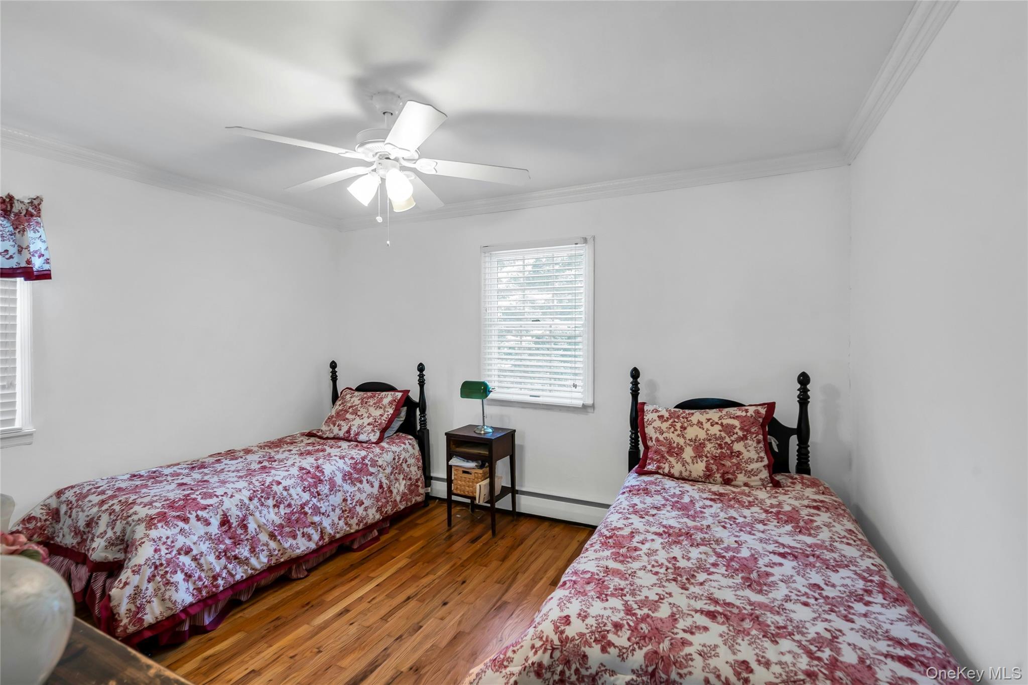 34 Aberdeen Road Smithtown, NY 11787 - Photo 21 of 38
