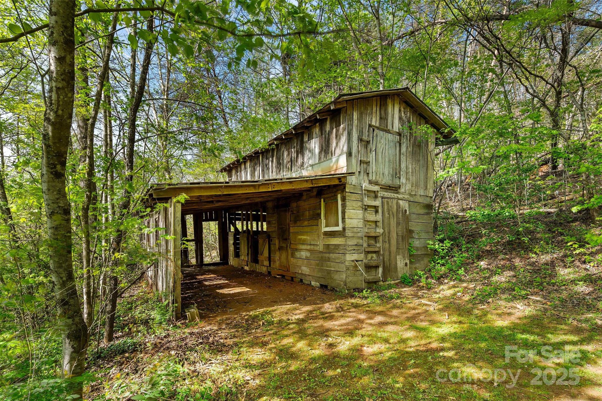 1470 Lytle Mountain Road Marion, NC 28752 - Photo 12 of 44 Gallery Image 12