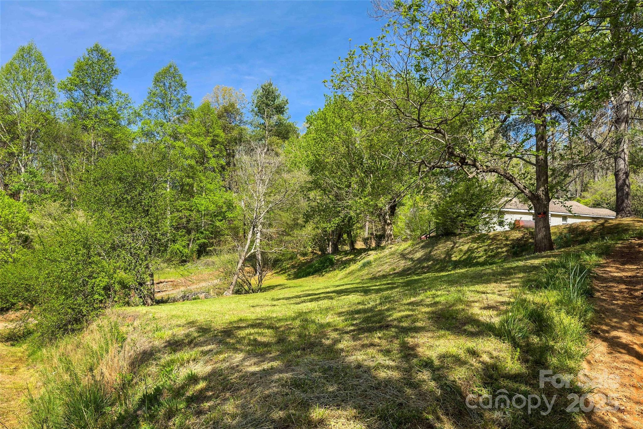 1470 Lytle Mountain Road Marion, NC 28752 - Photo 18 of 44 Gallery Image 18