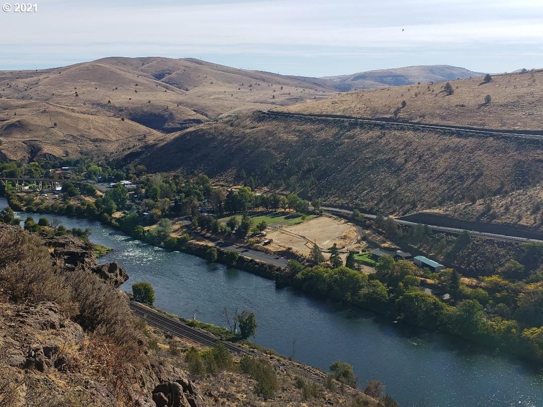 1415 Fish Camp Road Maupin, OR 97037 - Photo 12 of 12 Gallery Image 12
