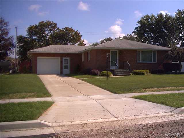 77 Greenbranch Road West Seneca, NY 14224 - Photo 1 of 1 Exterior Front