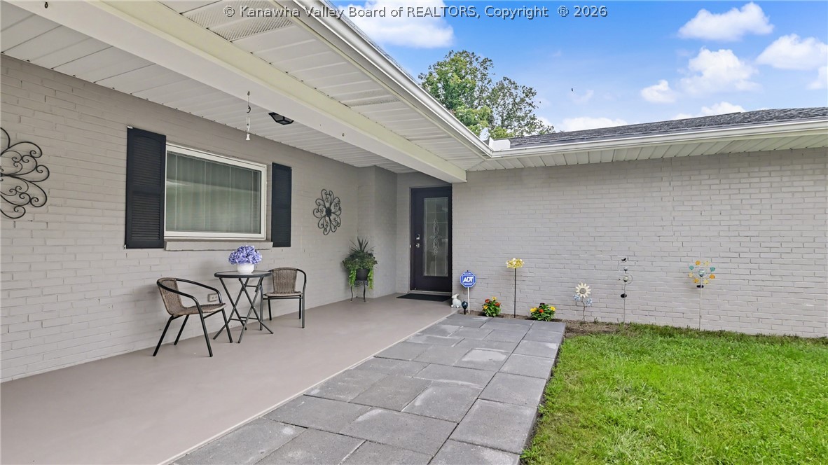 1405 Nottingham Road Charleston, WV 25314 - Photo 3 of 50 Gallery Image 3