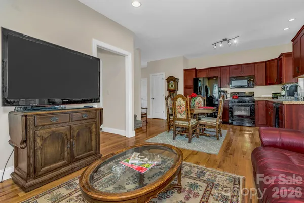 $429,000 | 122 Craggy Street, Black Mountain, NC 28711