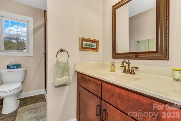 $429,000 | 122 Craggy Street, Black Mountain, NC 28711