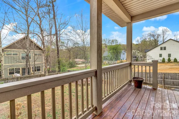 $429,000 | 122 Craggy Street, Black Mountain, NC 28711