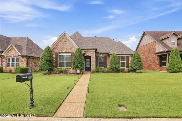 $319,000 | 5893 Savannah Parkway, Southaven, MS 38672