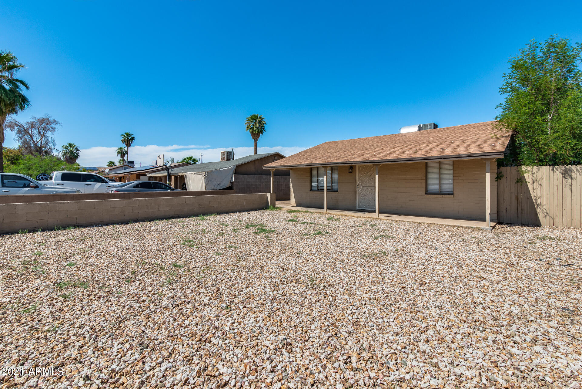 3026 West Monte Vista Road Phoenix, AZ 85009 - Photo 3 of 29