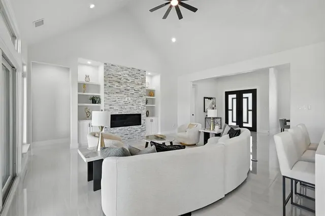 $1,125,000 | 389 Arbor Mill Court, Sunnyvale, TX 75182