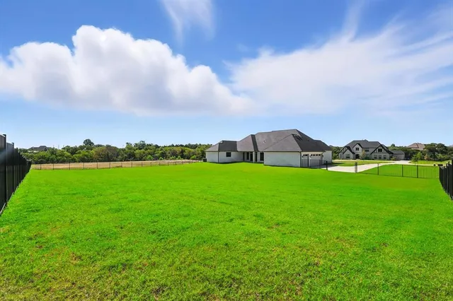 $1,125,000 | 389 Arbor Mill Court, Sunnyvale, TX 75182