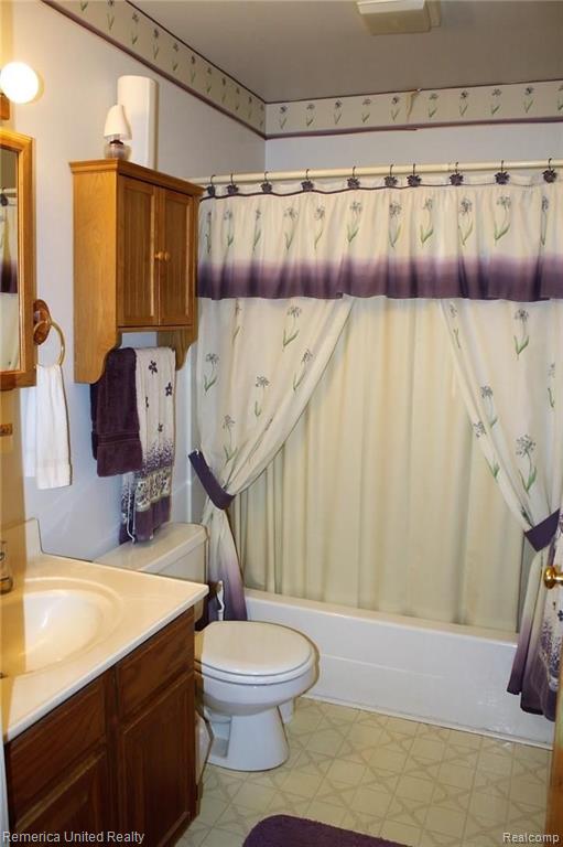 48704 Bemis Road Belleville, MI 48111 - Photo 15 of 24 Gallery Image 15