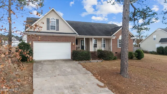 $375,000 | 101 Pine Brae Lane, Aberdeen, NC 28315