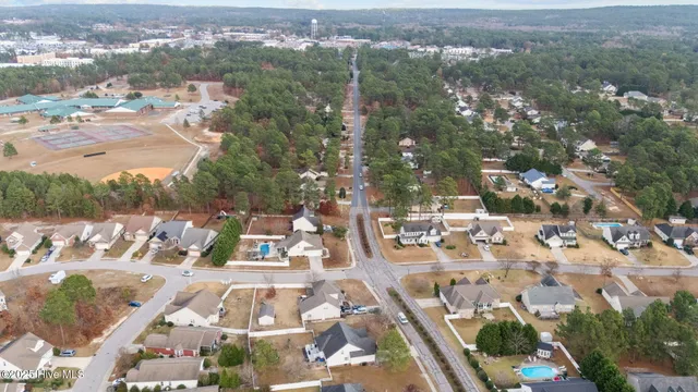 $375,000 | 101 Pine Brae Lane, Aberdeen, NC 28315