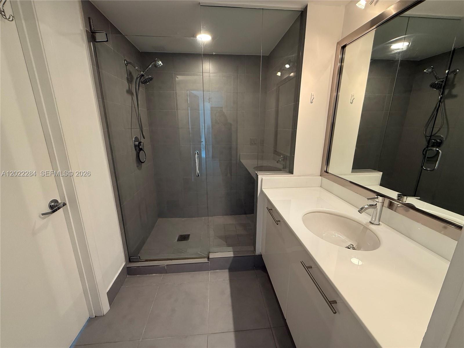 92 Southwest 3rd Street, Unit 3709 Miami, FL 33130 - Photo 10 of 22