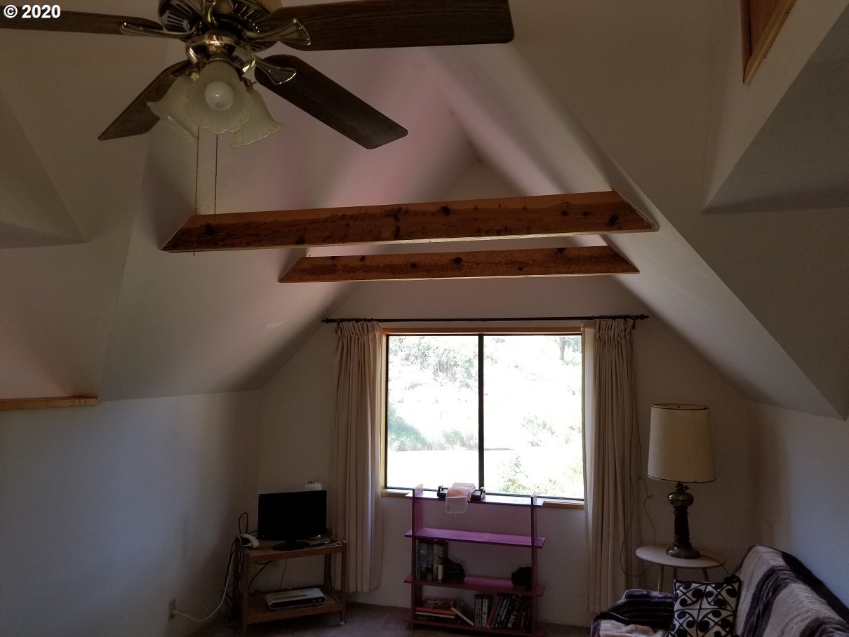 4344 Orchard Road The Dalles, OR 97058 - Photo 29 of 32 Gallery Image 29