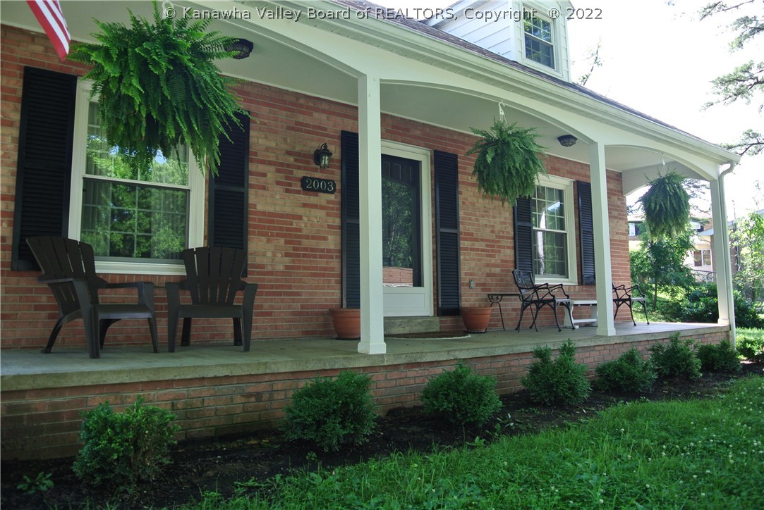 2003 Northwood Road Charleston, WV 25314 - Photo 2 of 12 Gallery Image 2