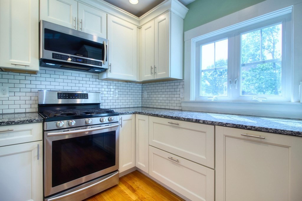 5 Leonard Street Foxboro, MA 02035 - Photo 13 of 28