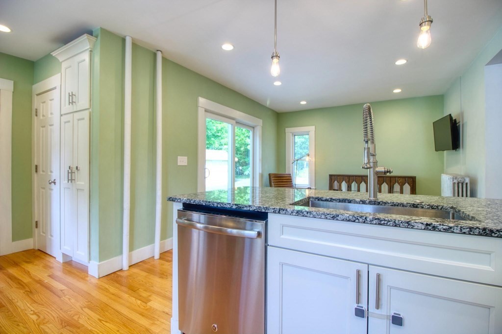 5 Leonard Street Foxboro, MA 02035 - Photo 14 of 28