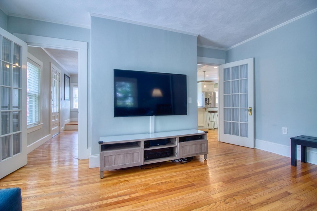 5 Leonard Street Foxboro, MA 02035 - Photo 5 of 28