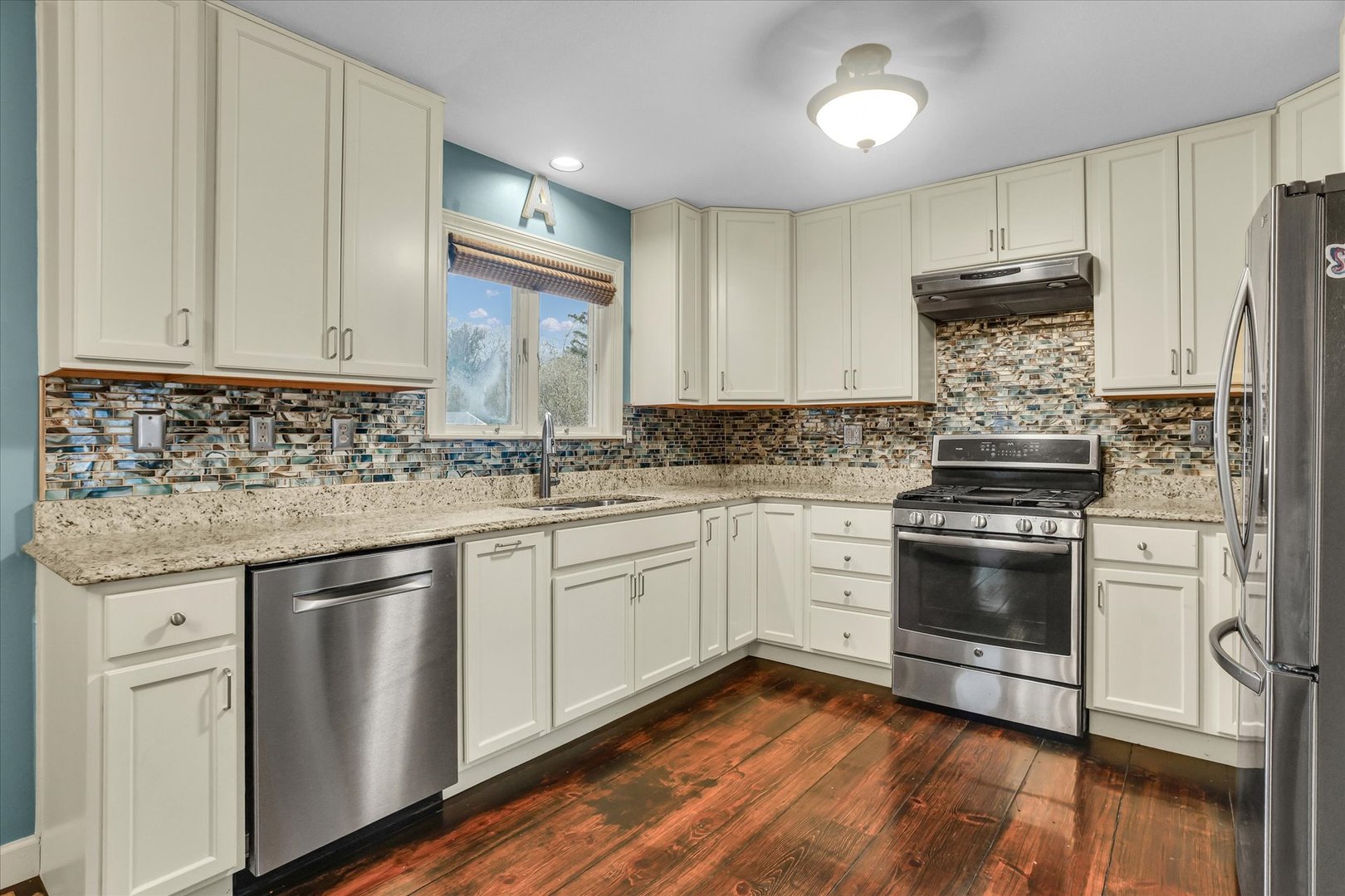 405 North Abbey Road Urbana, IL 61802 - Photo 11 of 51 Gallery Image 11
