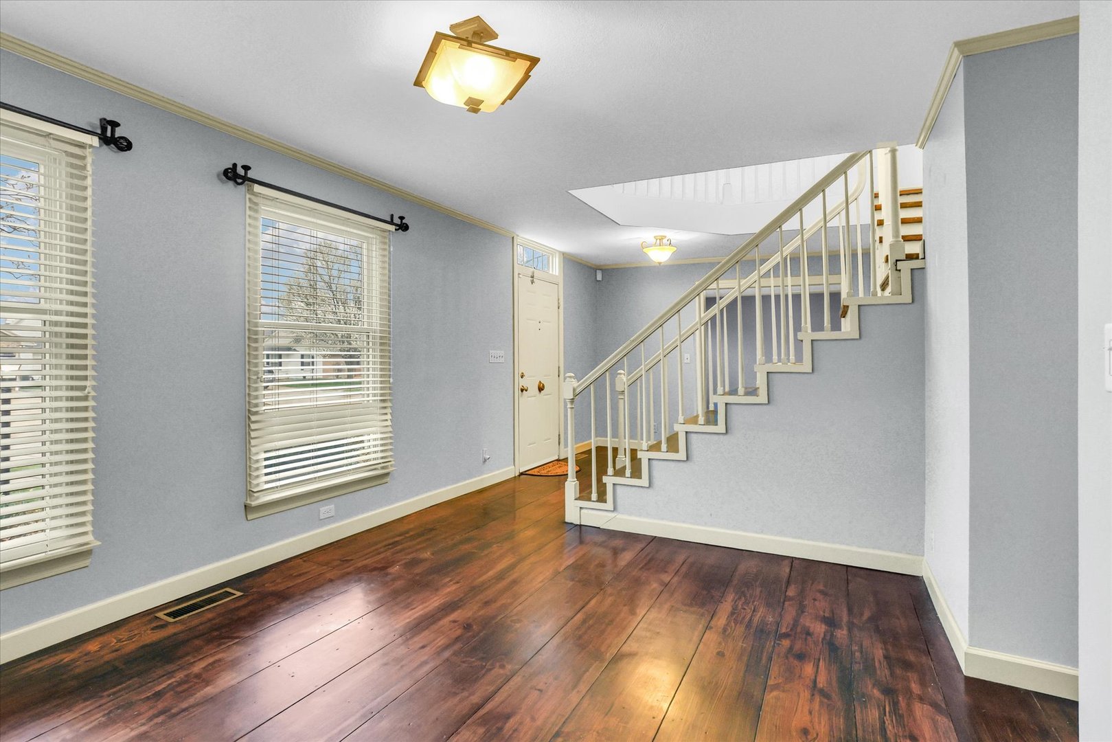 405 North Abbey Road Urbana, IL 61802 - Photo 8 of 51 Gallery Image 8