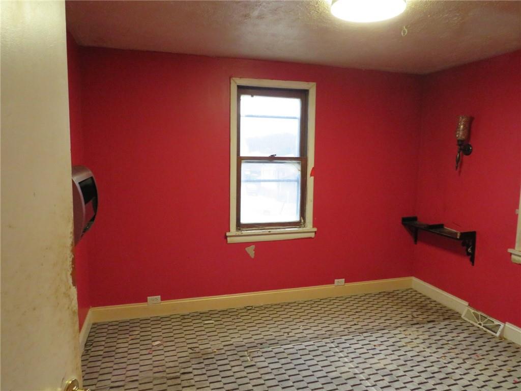 3028 Leechburg Road Lower Burrell, PA 15068 - Photo 7 of 38