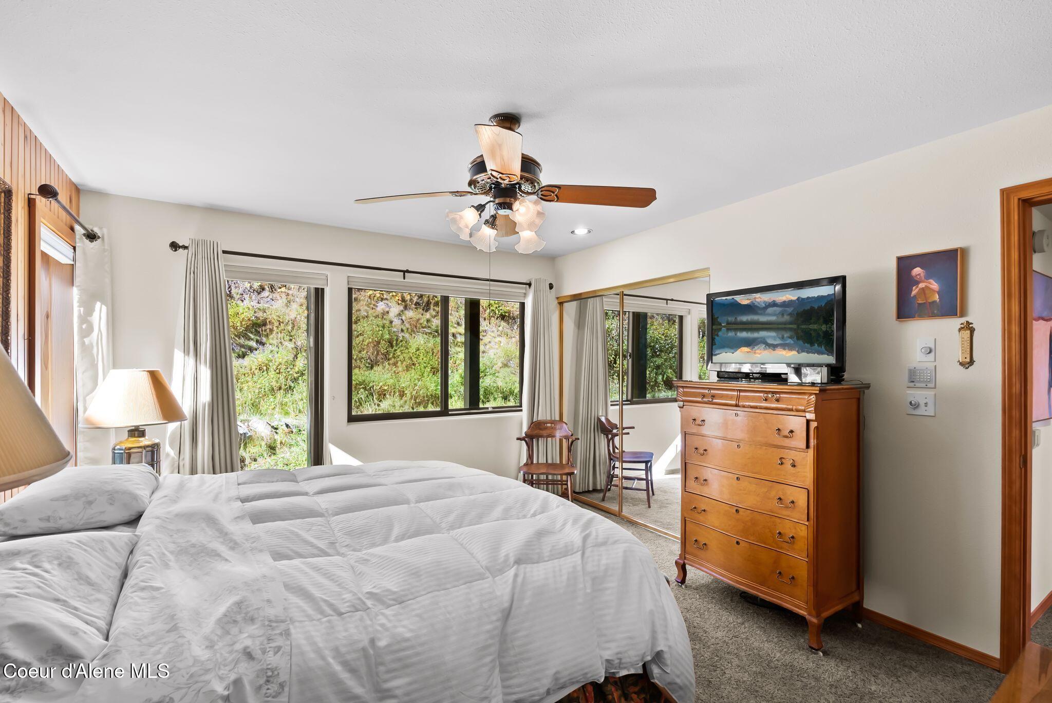 155 Crystal Springs Road, Unit 401 Sandpoint, ID 83864 - Photo 13 of 37 24_DSC03517