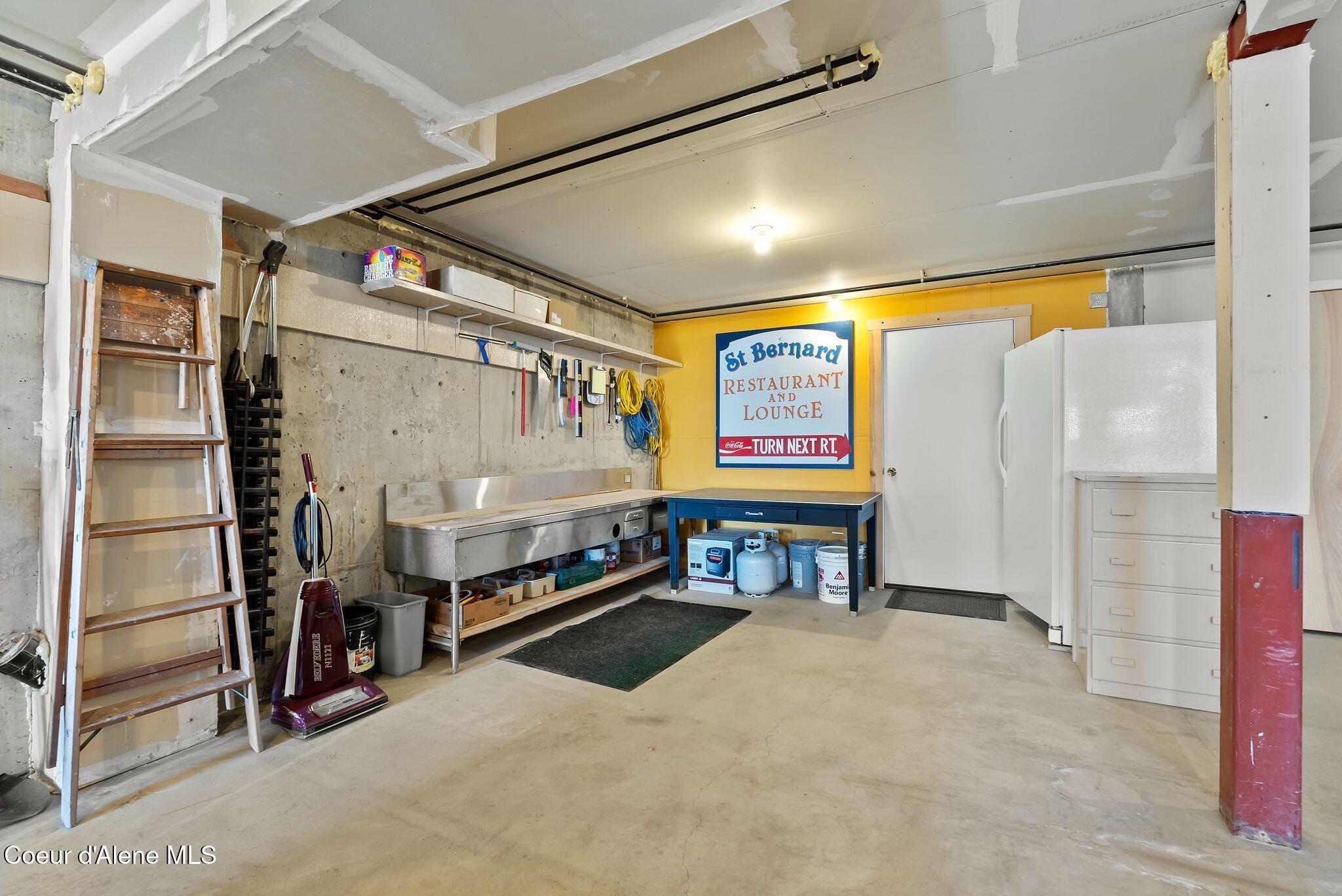 155 Crystal Springs Road, Unit 401 Sandpoint, ID 83864 - Photo 27 of 37 36_DSC03578