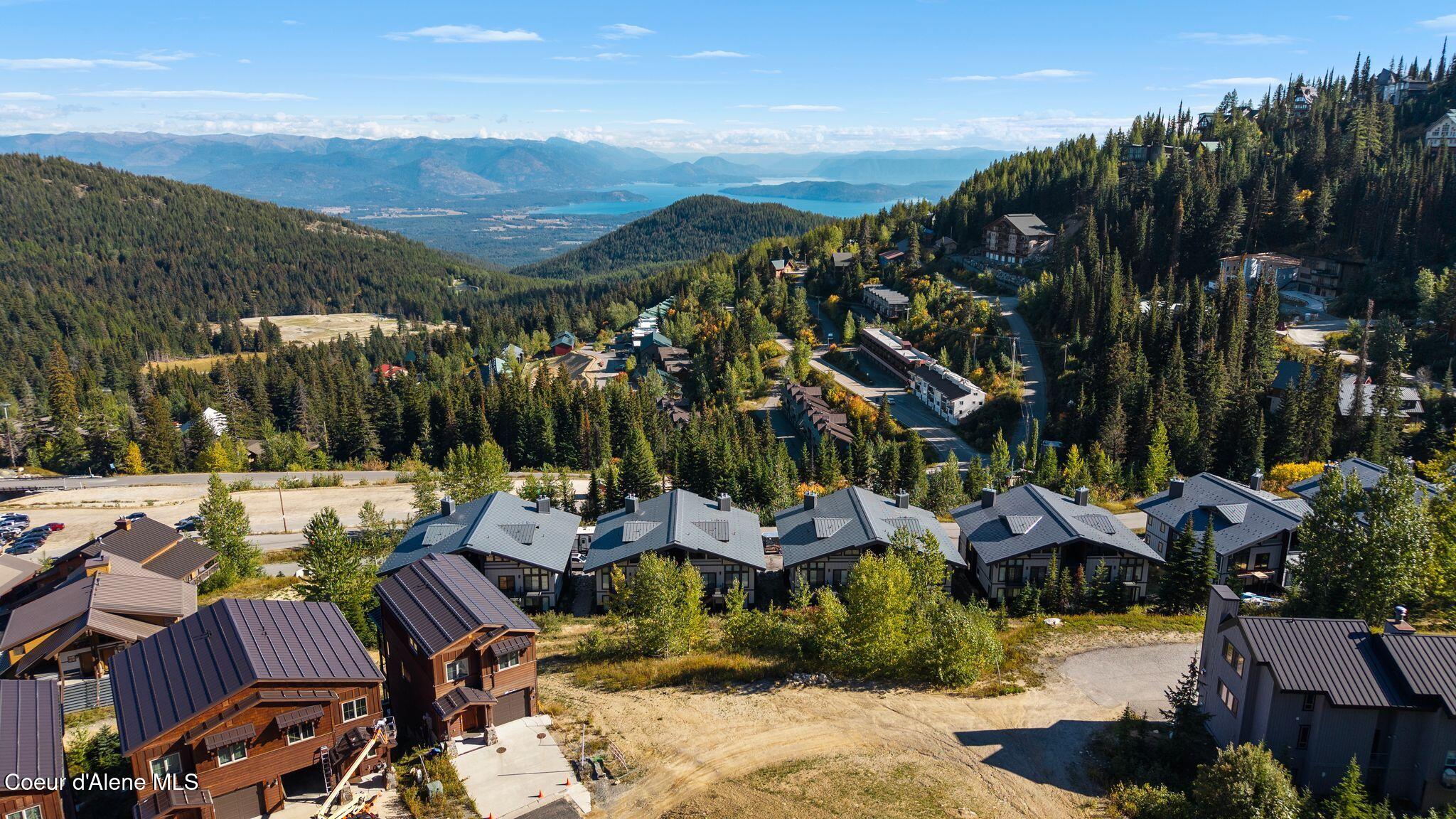 155 Crystal Springs Road, Unit 401 Sandpoint, ID 83864 - Photo 31 of 37 44_DJI_20251004053319_0361_D