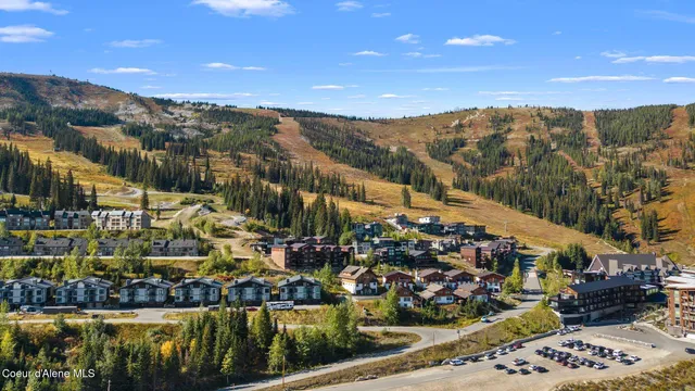 $1,385,000 | 155 Crystal Springs Road, Unit 401, Sandpoint, ID 83864