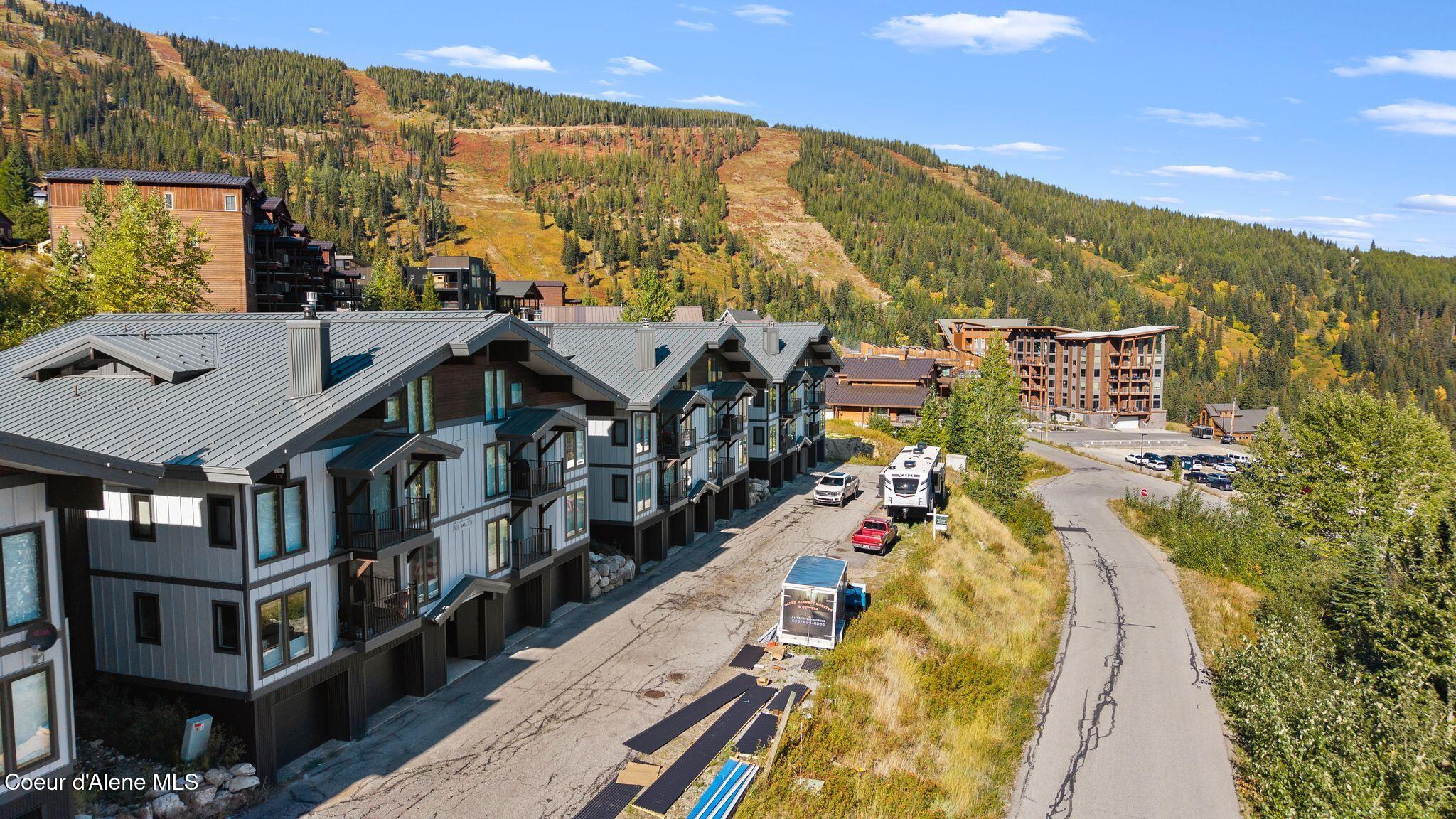 155 Crystal Springs Road, Unit 401 Sandpoint, ID 83864 - Photo 37 of 37 56_DJI_20251004054213_0444_D