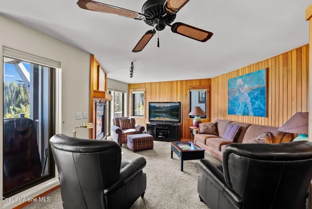 $1,385,000 | 155 Crystal Springs Road, Unit 401, Sandpoint, ID 83864