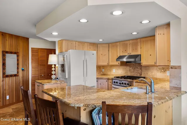 $1,385,000 | 155 Crystal Springs Road, Unit 401, Sandpoint, ID 83864