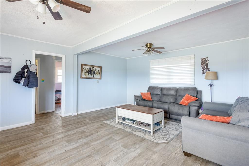 702 Buttermilk Road Southwest Cave Spring, GA 30124 - Photo 4 of 22